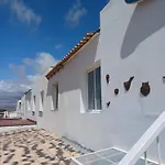 Apartamento La Orilla *